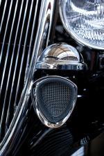 Ford V8 DeLuxe 3-Window Coupe 1934 года